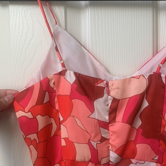 Runaway Tammy Dress Fuschia Floral Small Size 4 NWOT - Picture 11 of 13